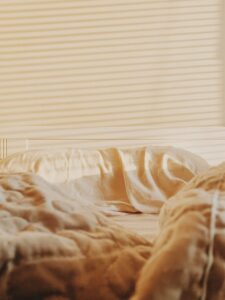 Bed Linens Explained: Linen vs Silk vs Percale vs Sateen